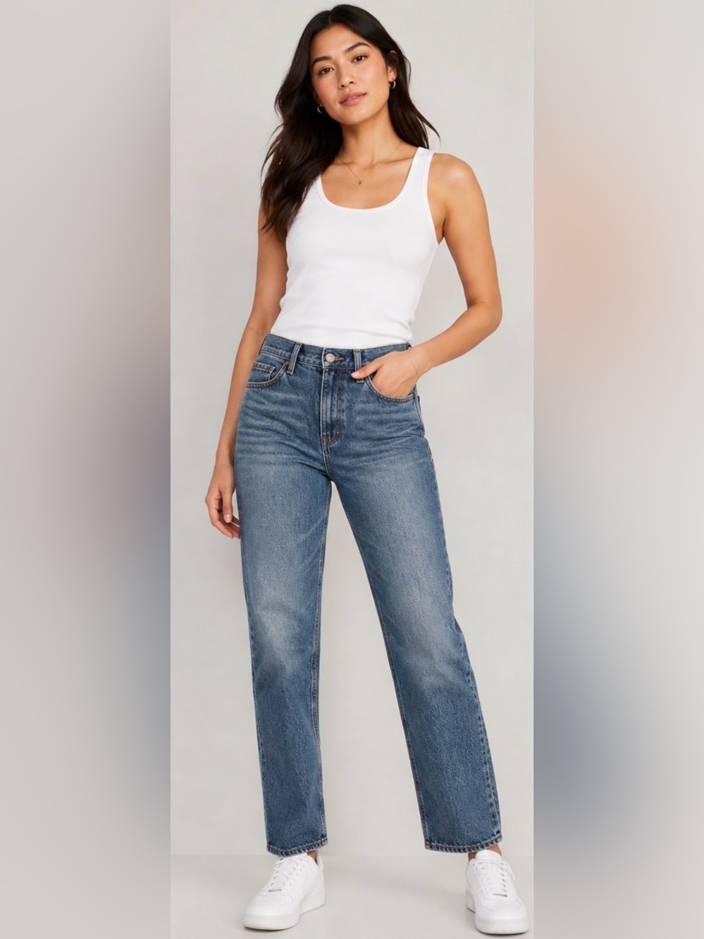 Old Navy Women's Straight-Leg Jeans in Medium Blue Wash